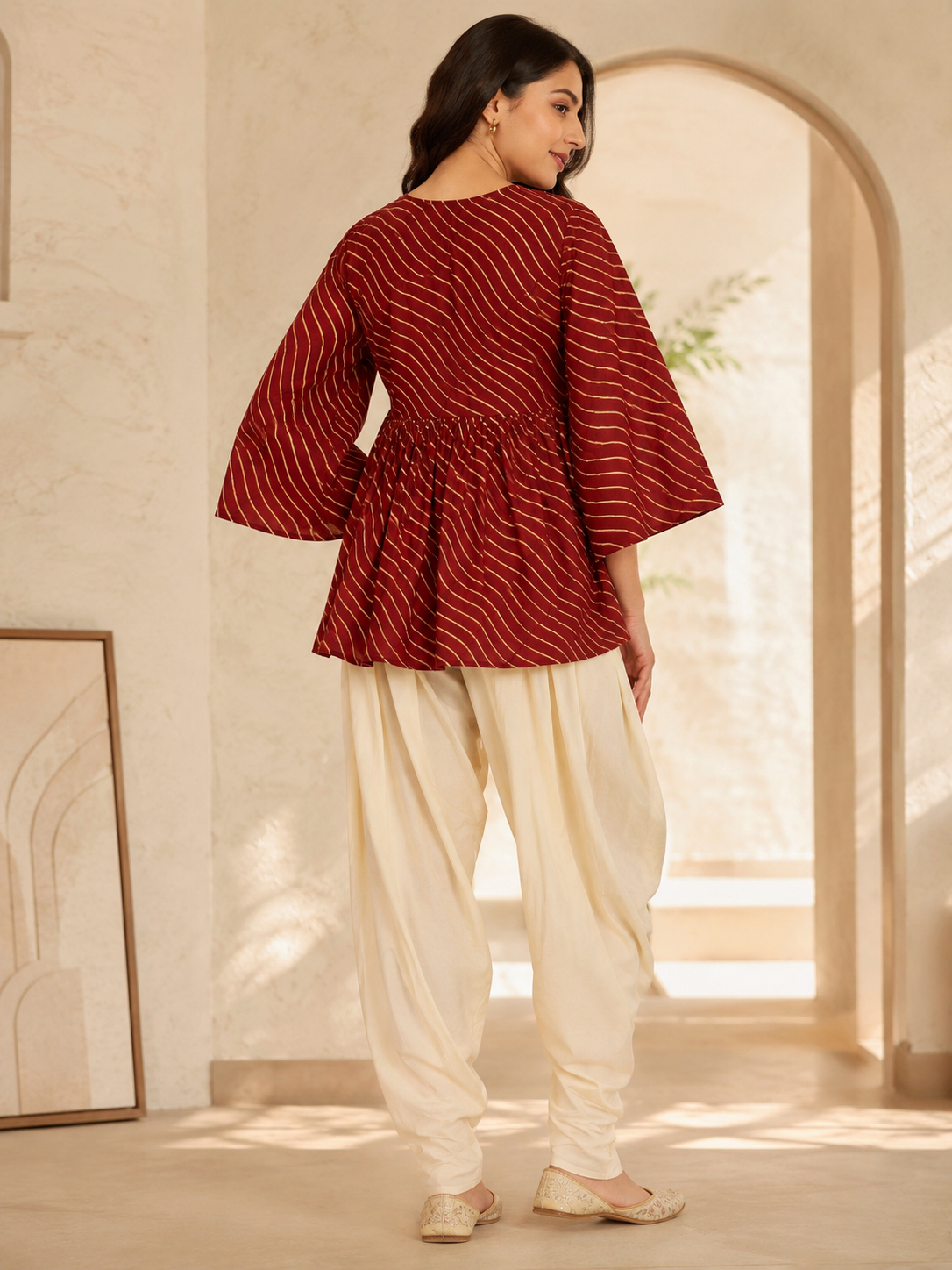 Noor - Red Maroon
